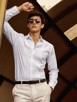 The Indian Garage Co - White Men Slim Fit Embellished Cutaway Collar Full Sleeves Shirt