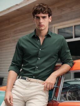 The Indian Garage Co - Green Men Slim Fit Solid Cutaway Collar Full Sleeves Shirt
