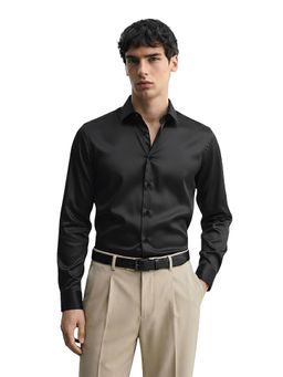 The Indian Garage Co - Black Men Slim Fit Solid Cutaway Collar Full Sleeves Shirt