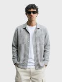 Black color option, Currently selected