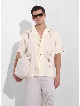 The Indian Garage Co - Cream Men Relaxed Fit Embroidered Cuban Collar Half Sleeves Shirt