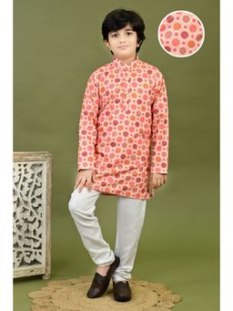 BT DEZINES - Boys Peach Cotton Bandhani Printed Kurta & Pyjama With Zari Embroidery
