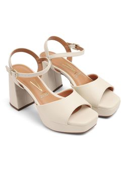 Vizzano - Off White Block Sandals Pair Of Heels