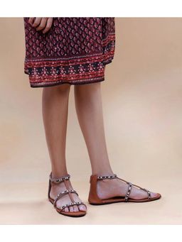 Sole Weavers - Tan Strappy Pair Of Sandals