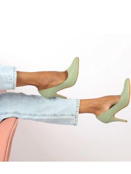 Sole Weavers - Olive Stiletto Pumps Pair Of Heels