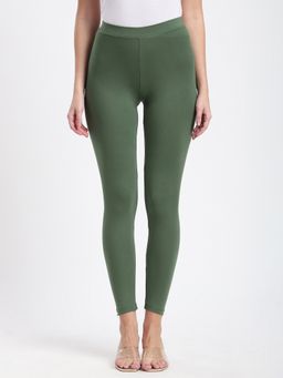R&B - Women Green Solid Skinny Women Leggings