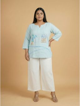 Curvy Lane - Women'S Sky Blue Hand Painted Top