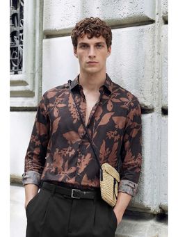 Snitch - Men Black-Brown Leaf Printed Full Sleeves Slim Shirt