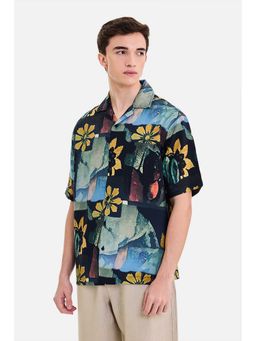 Snitch - Men Multi-Color Floral Printed Half Sleeves Boxy Fit Shirt