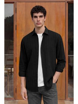 Snitch - Men Black Stripes Full Sleeves Casual Shirt
