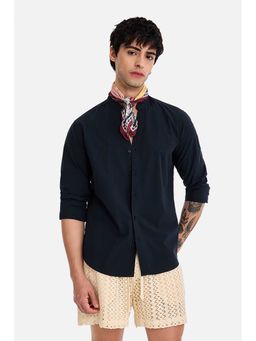 Snitch - Men Navy Blue Seersucker Full Sleeves Slim Casual Shirt