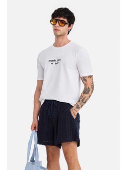 Snitch - Men White Typography Half Sleeves Slim Fit T-shirt
