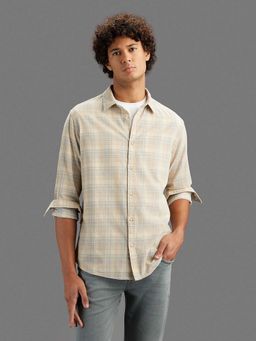 Pepe Jeans - Men Beige Full Sleeves Checked Regular Fit Shirt