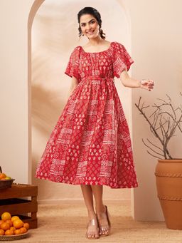 Janasya - Women's Red Printed A-Line Dress With Belt