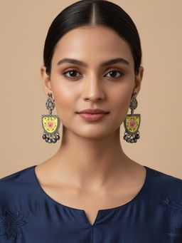 Viana Jewels - Women Yellow Brass Pair of Earrings