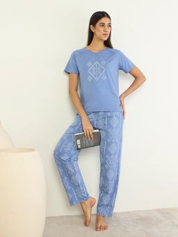 Sweet Dreams - Women's Stylish Geometric Print T-Shirt with Pyjama