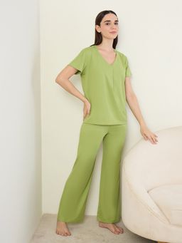 Sweet Dreams - Women's Solid T-shirt with Pyjama