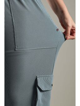 DOMIN8 - Women's Boxy Parachute Pant with Side Patch & Cargo Pocket, Adjustable Waistband