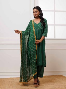 Baisacrafts - Green Rogan Print Kurta with Pant and Dupatta (Set of 3)