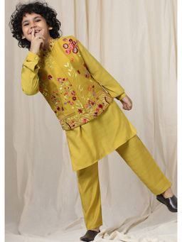 KALKI FASHION - Sulphur Yellow Embroidered Bandi Kurta Set In Silk (Set of 3)