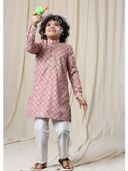Pink color option, Currently selected