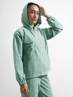 TOKYO TALKIES - Women Green Solid Hooded Nylon Jacket