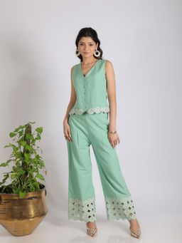 GRASS & SUNSHINE - Sea Green Dream Embroidered Co-Ord (Set of 2)