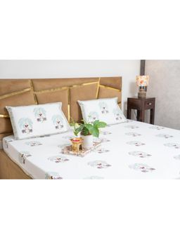 Videksha Home & Lifestyle - Ele Palm Parcale Bedsheet with 2 Pillow Covers (King)