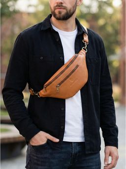 Berbanto - Viceroy Full-Grain Leather Sling Bag - Tan (M)