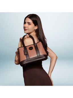 Bagabu - Women Pink Textured Handbag With Detachable Strap