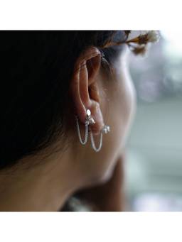 House of Aadyaa - Pearl Bunch Trinket