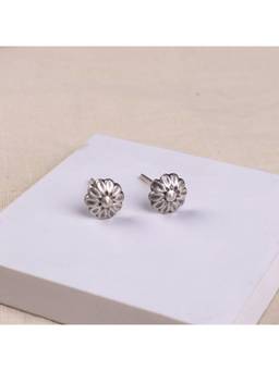 House of Aadyaa - Silver Leafy Crown Stud 92.5 Silver