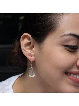 House of Aadyaa - Silver Mayur Pearl Earrings