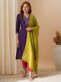 FASHOR - Purple Embroidered V-Neck Straight Kurta Pant With Dupatta