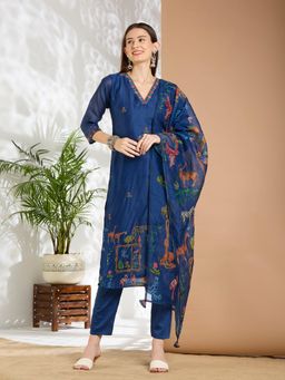 FASHOR - Blue Embroidered V-Neck Regular Kurta Pant With Dupatta