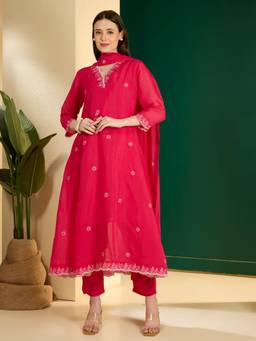 FASHOR - Pink Embroidered V-Neck Regular Kurta Pant With Dupatta