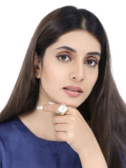 Yellow Chimes - Stainless Steel Gold Dial Analog Stretchable Watch Ring