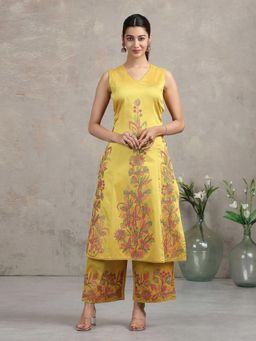Cotton Culture - Yellow Poly Silk Floral Kurta and Palazzo