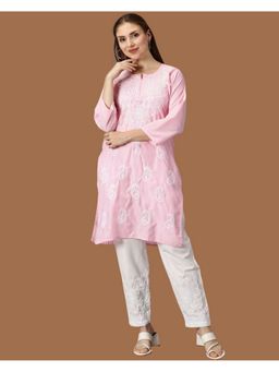 FASHIONABLE CHIKAN HANDIKRAFT - Pink Semi Cotton Chikankari Embroidered Kurti