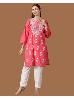 FASHIONABLE CHIKAN HANDIKRAFT - Peach Semi Cotton Chikankari Embroidered Kurti