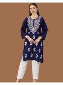 Blue color option, Currently selected