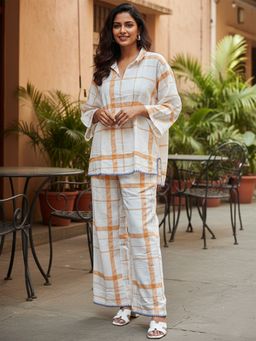 Zolo Label - Off White Cotton Rulex Shirt Collar Co-Ord Set