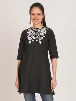 Brownverse - Black Pure Cotton Embroidered Kashmiri Short Kurti