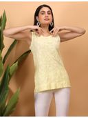 Yellow color option, Currently selected