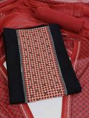 Black color option, Currently selected