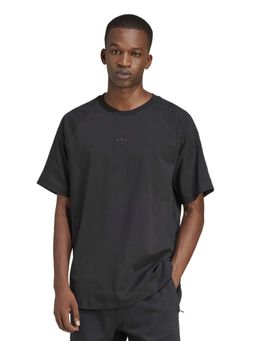 adidas Originals - Men Black Solid Premium Essentials T-shirt