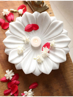 Revive Home - White Marble Urli