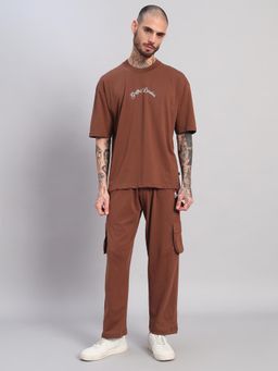 Griffel - Men Brown Oversized Cotton Typography Co-Ord Set