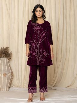 Yufta - Purple Embroidered Velvet Kurta and Pant (Set of 2)