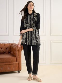 ZUMMER - Black Embroidered Shirt with Pant